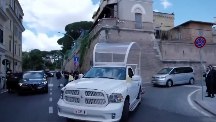 Papa Papa mobile auto