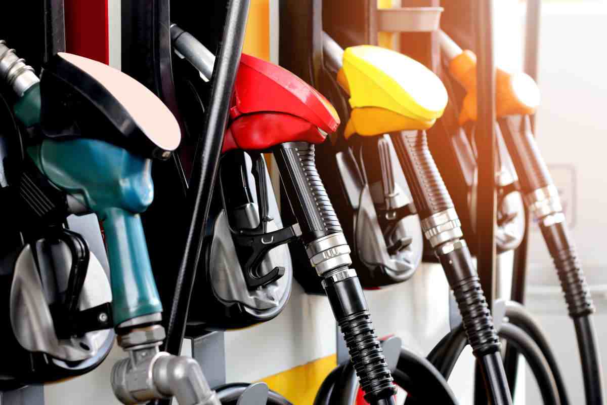 Benzina Distributore di benzina