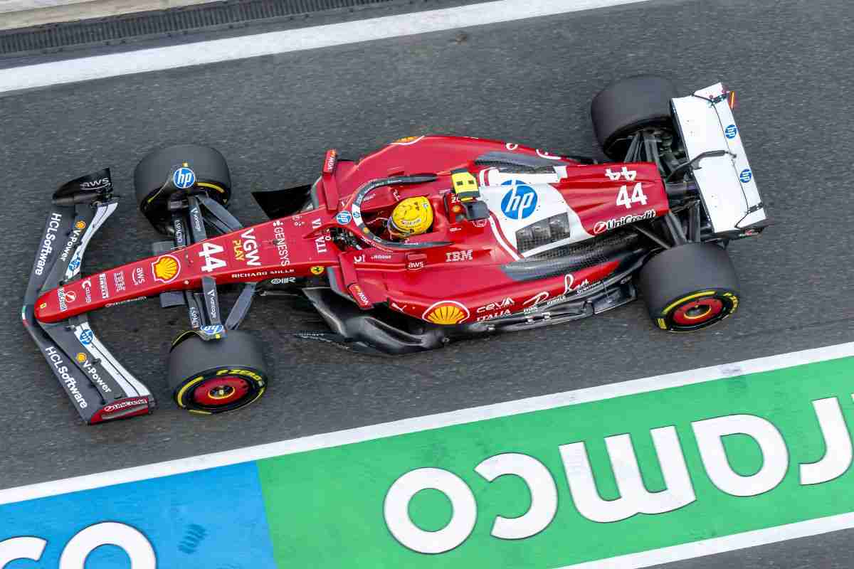 Lewis Hamilton Lewis Hamilton a bordo della Ferrari