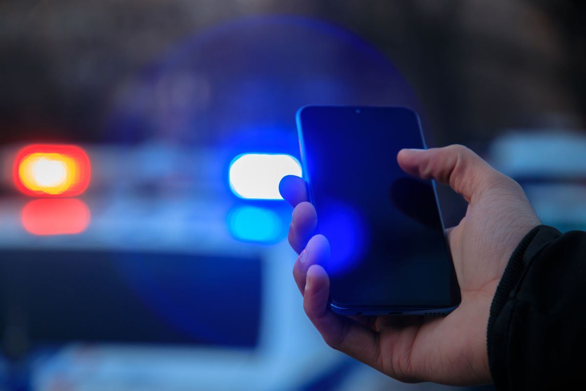 Uso smartphone in auto Uso smartphone in auto divieto