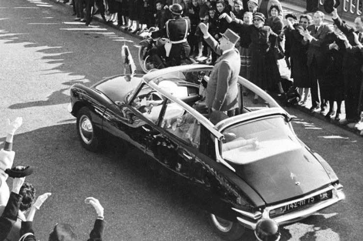 De Gaulle Auto DeGaulle attentato