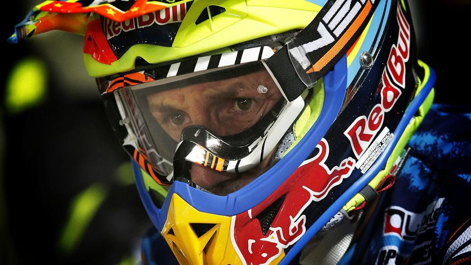 cairoli casco