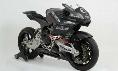 VYRUS MOTO2