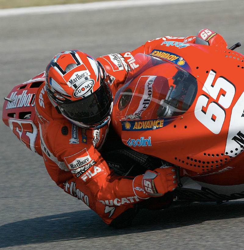 MotoGP Barcellona 2003 007