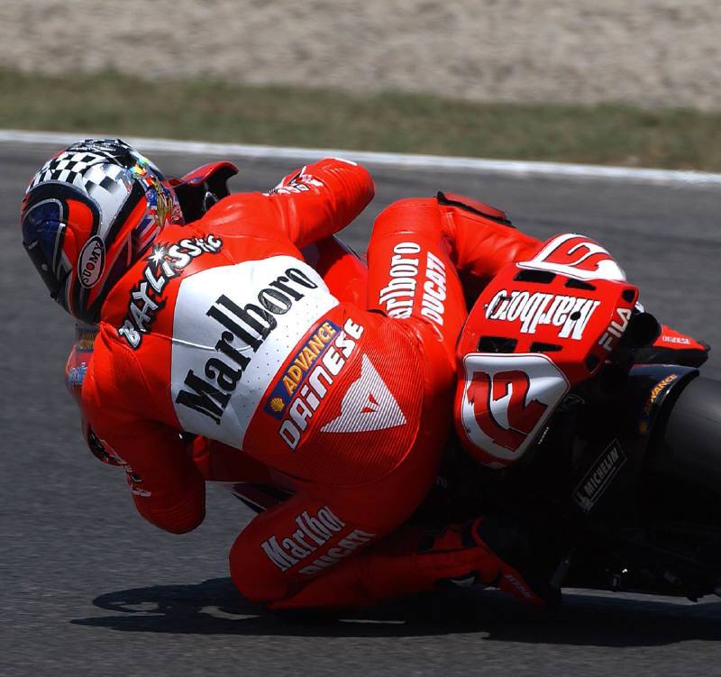 MotoGP Barcellona 2003 010