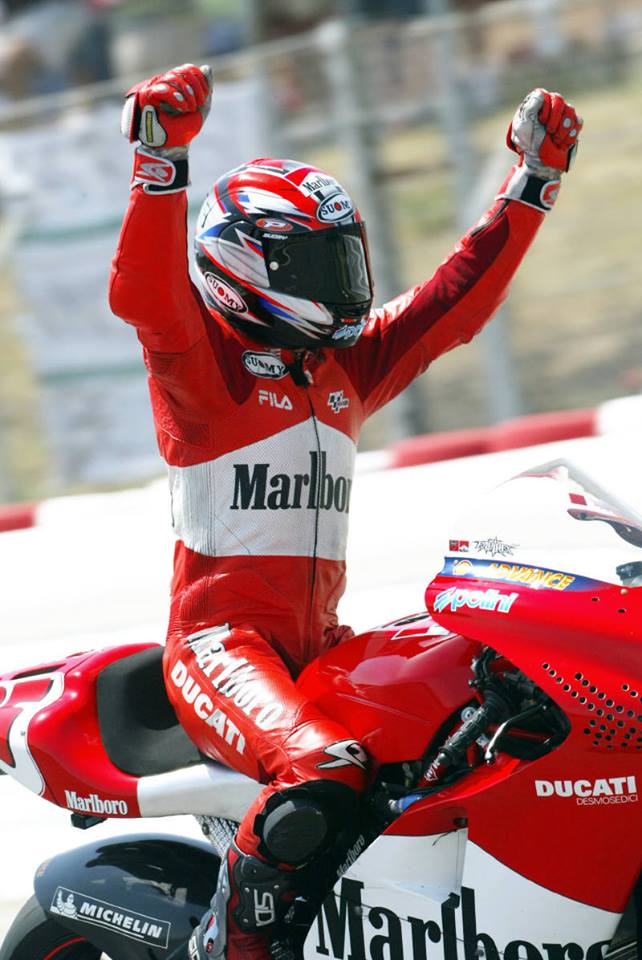MotoGP Barcellona 2003 013