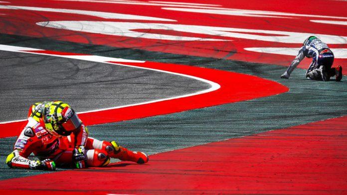 iannone-lorenzo-crash-2016 iannone-lorenzo-crash-2016