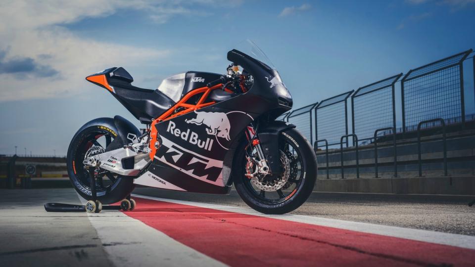 ktm moto2 1