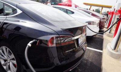 auto elettrica tesla ifa