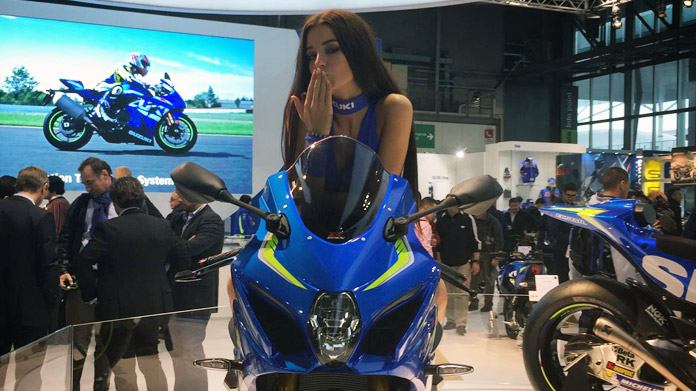 ragazze eicma 2017 26