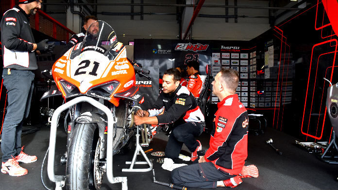 barni racing team barni racing team