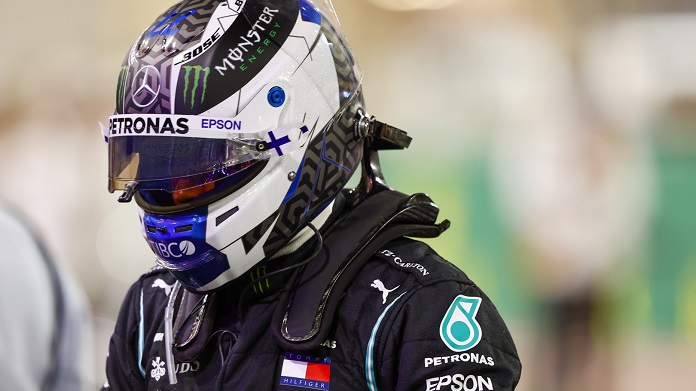 Valtteri Bottas casco