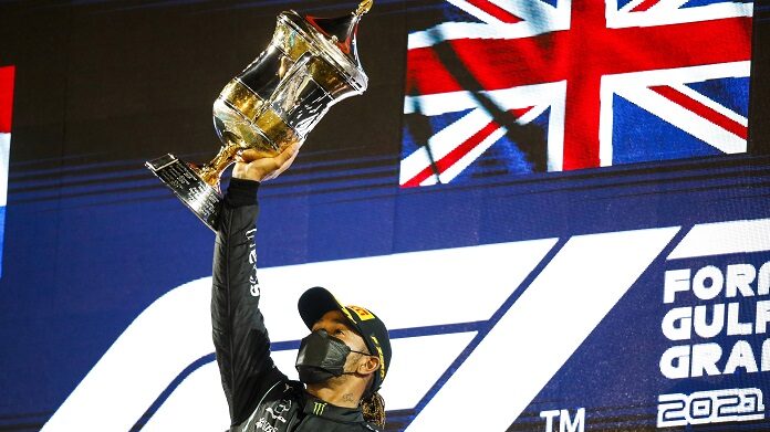 Sport Bilder des Tages 44 Lewis Hamilton (GBR, Mercedes-AMG Petronas F1 Team), F1 Grand Prix of Bahrain at Bahrain Inter
