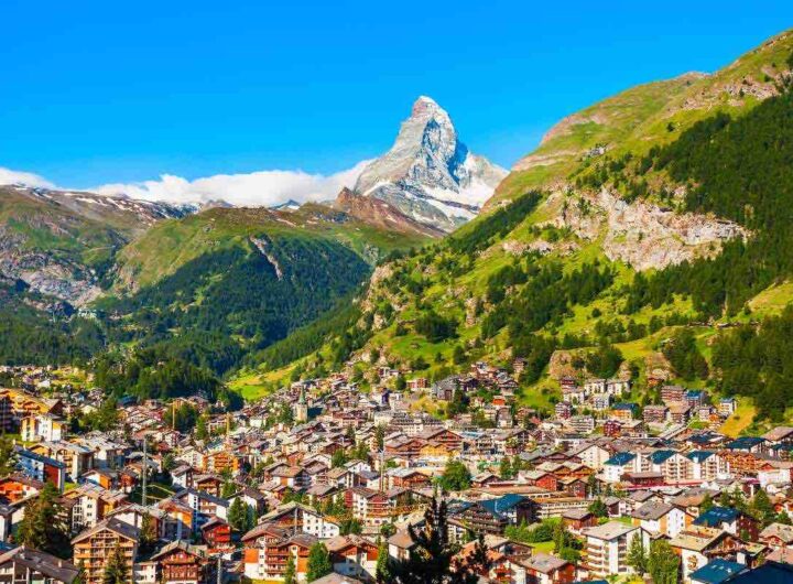 Montagna paese auto