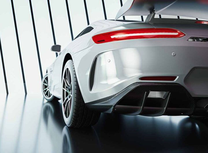 Porsche accuse