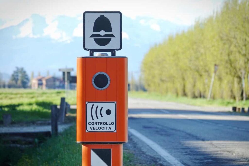 Autovelox controlli truco