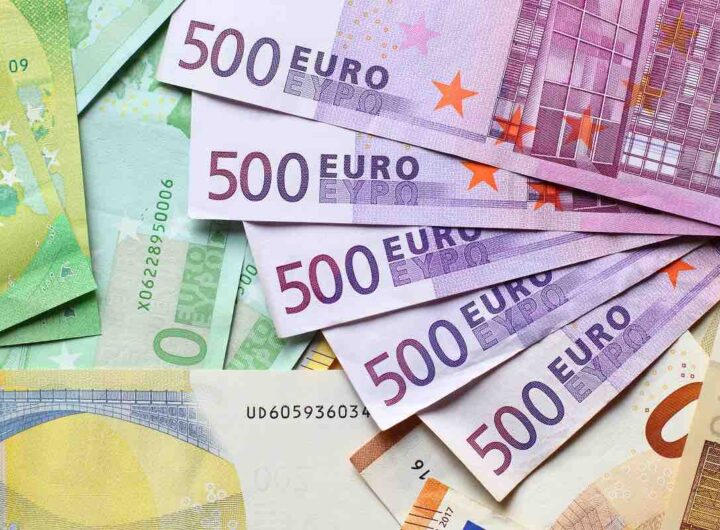 Euro soldi stipendio