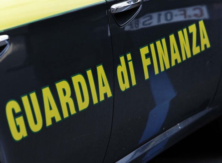 Guardia di Finanza controlli