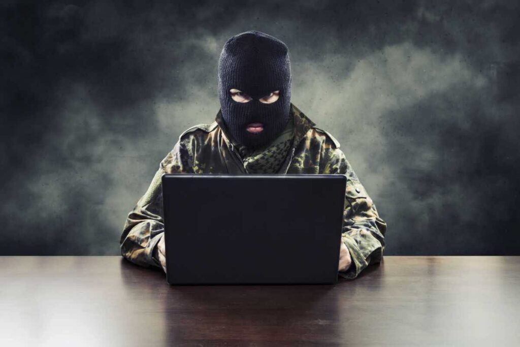 Hacker sicurezza rischio