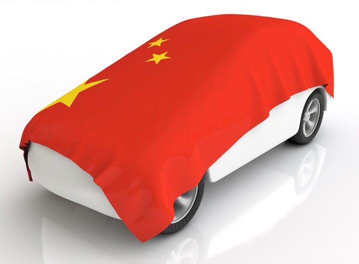 Auto Cina valgono meno