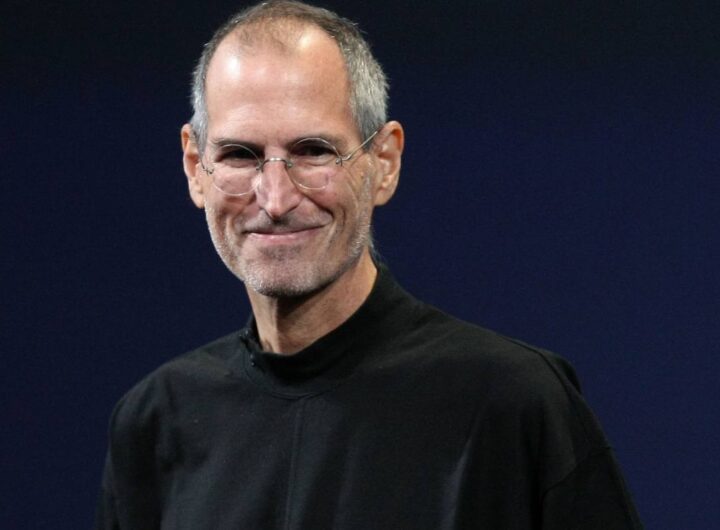 Steve Jobs auto senza targa