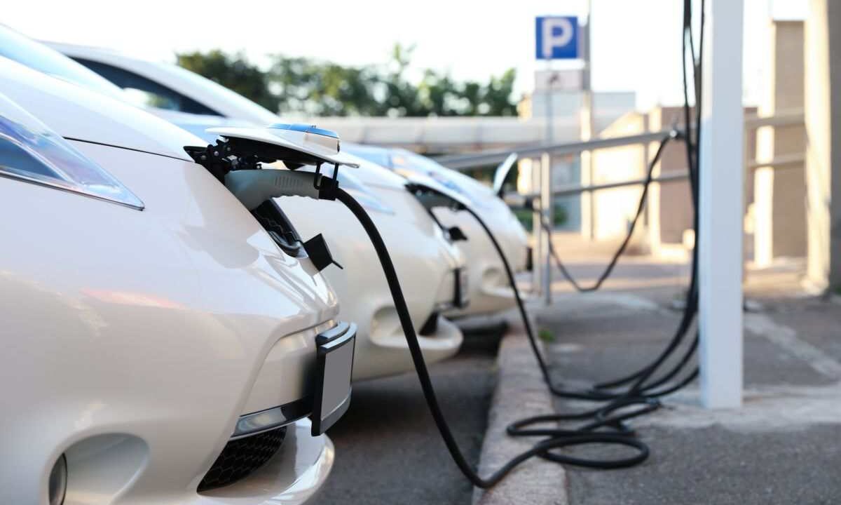 Auto elettriche curiosità