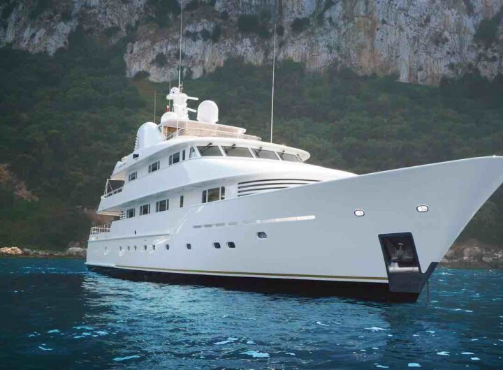 Yatch dove sta