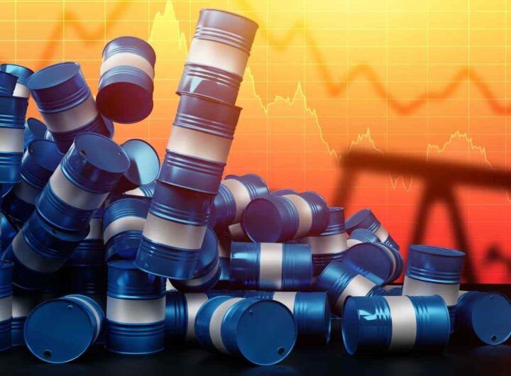 Crisi aumento benzina
