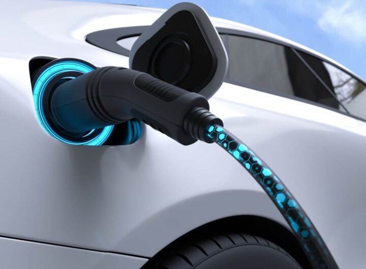Ricarica auto elettrica novità batteria