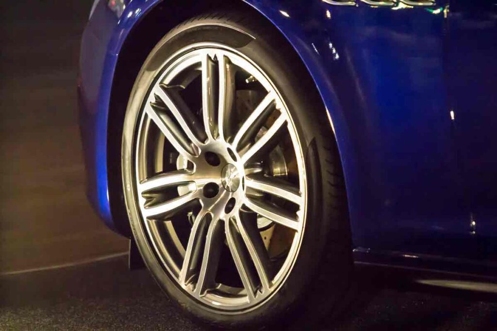 Tridente Maserati allarme
