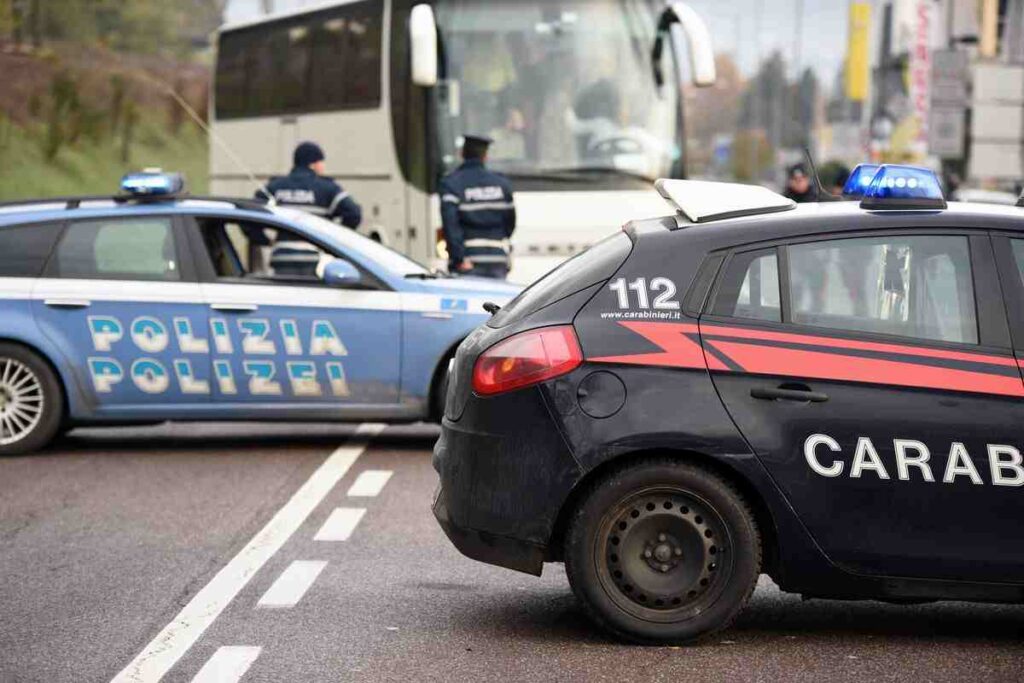 Posto di blocco agenti