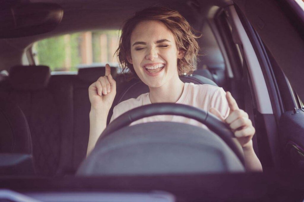 Auto donne uomini