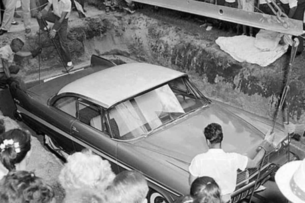 L'auto sepolta