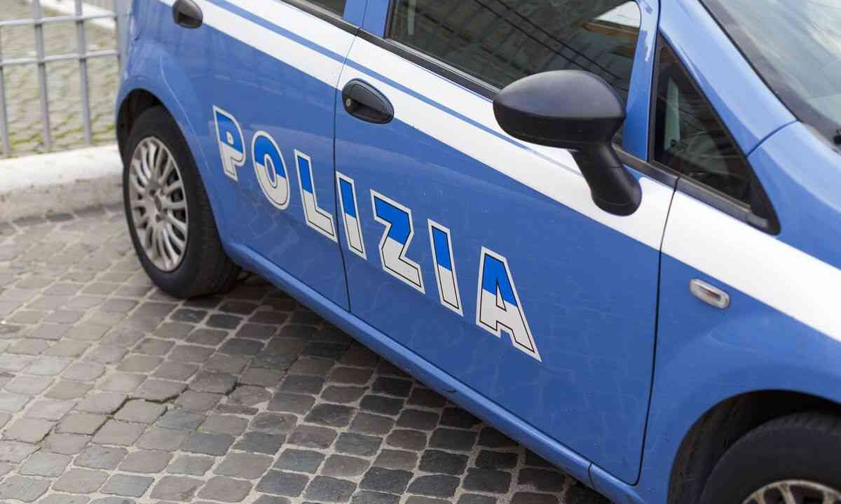 Auto della polizia