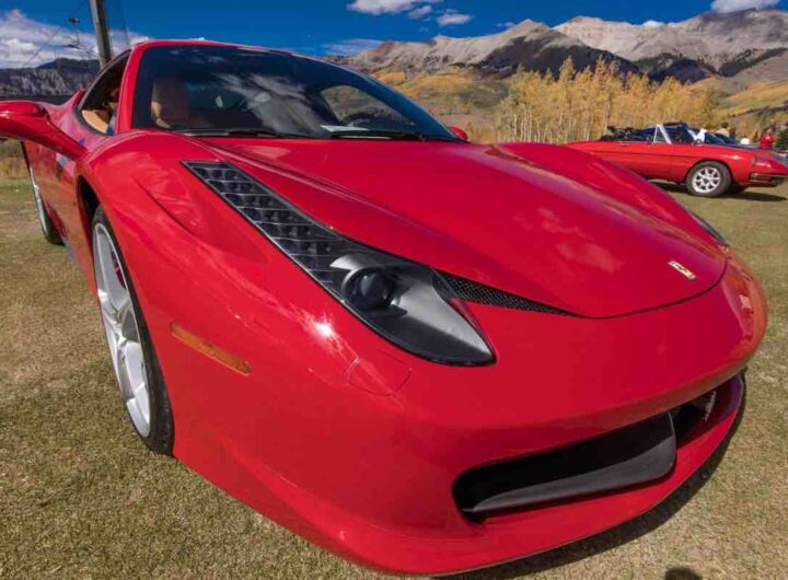 Ferrari supercar automobile