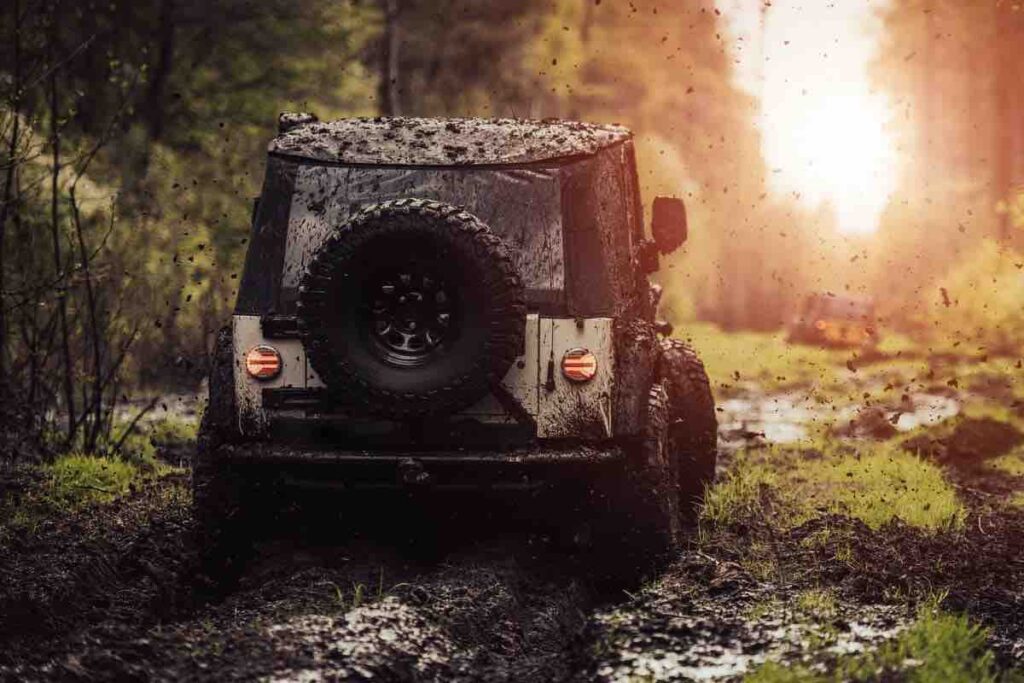 Fuoristrada Jeep 4x4
