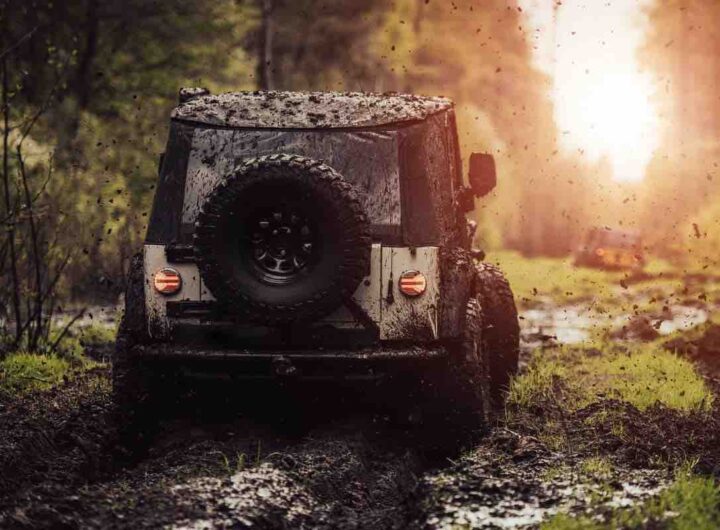 Fuoristrada Jeep 4x4